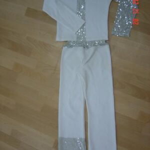 סט לבן פייטים