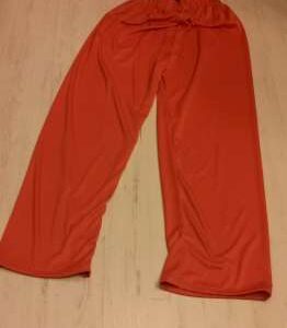 מכנס כתום